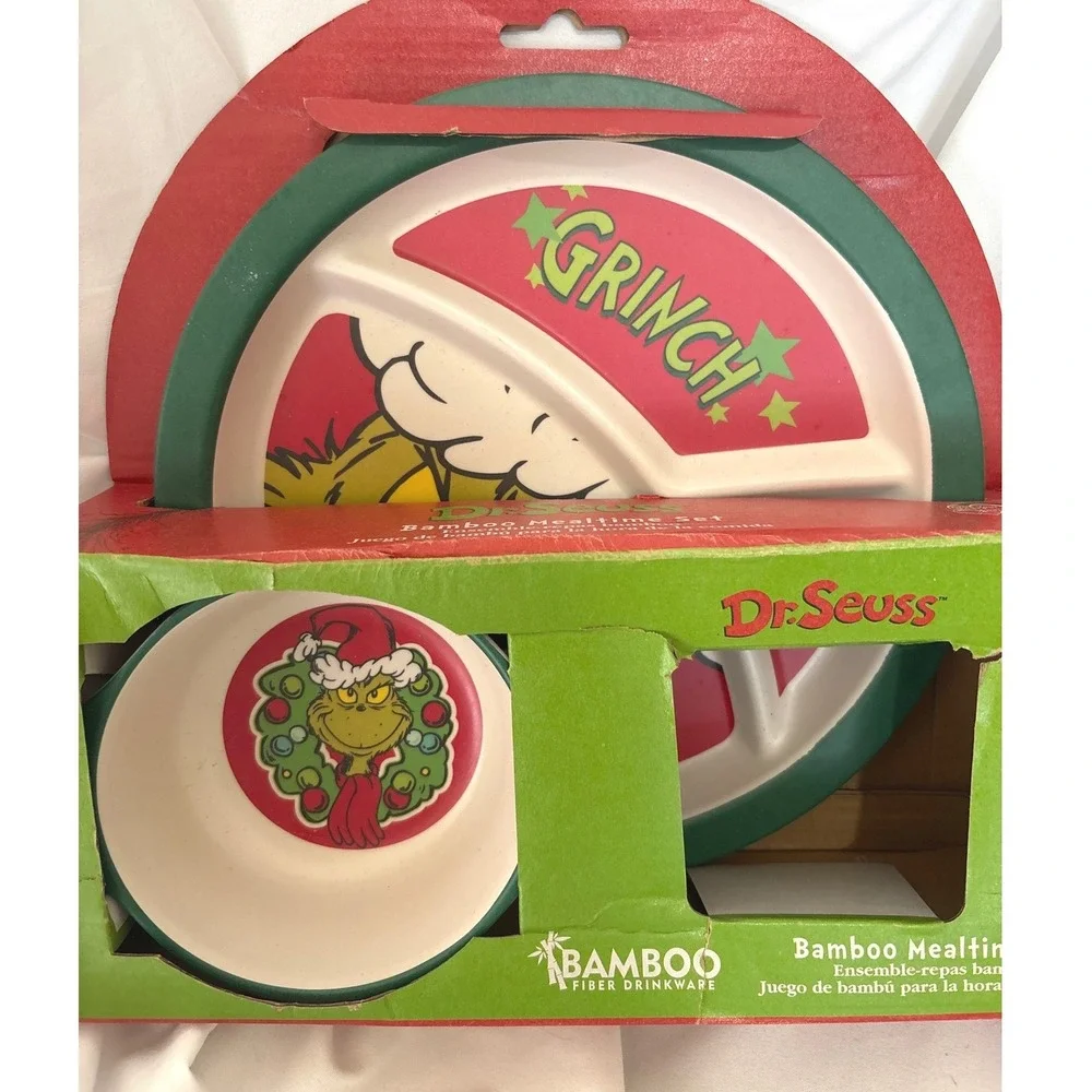NIB Dr. Seuss Grinch Mealtime Set OS Green Red Bamboo Fiber Plate Bowl 2pc